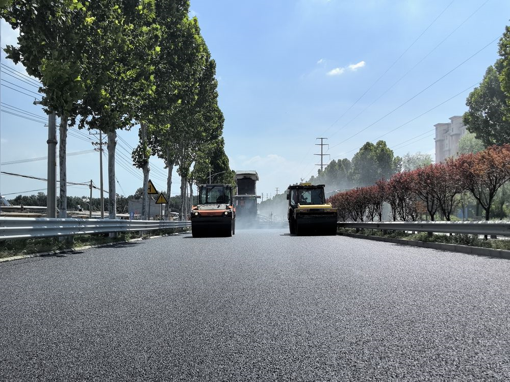 山东高速新材料集团环保稳定型橡胶沥青成功应用于国省道修复养护工程